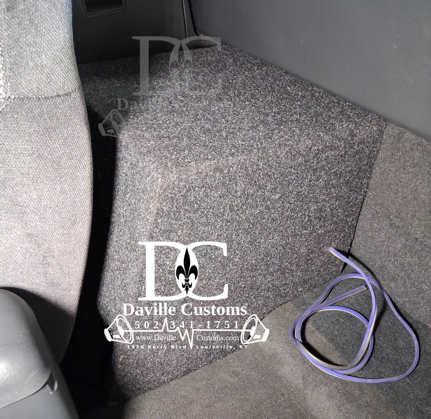 Daville Customs - DCS110s - 1994 -1997 Chevrolet S10 Single 10" Sealed Sub Box image 3