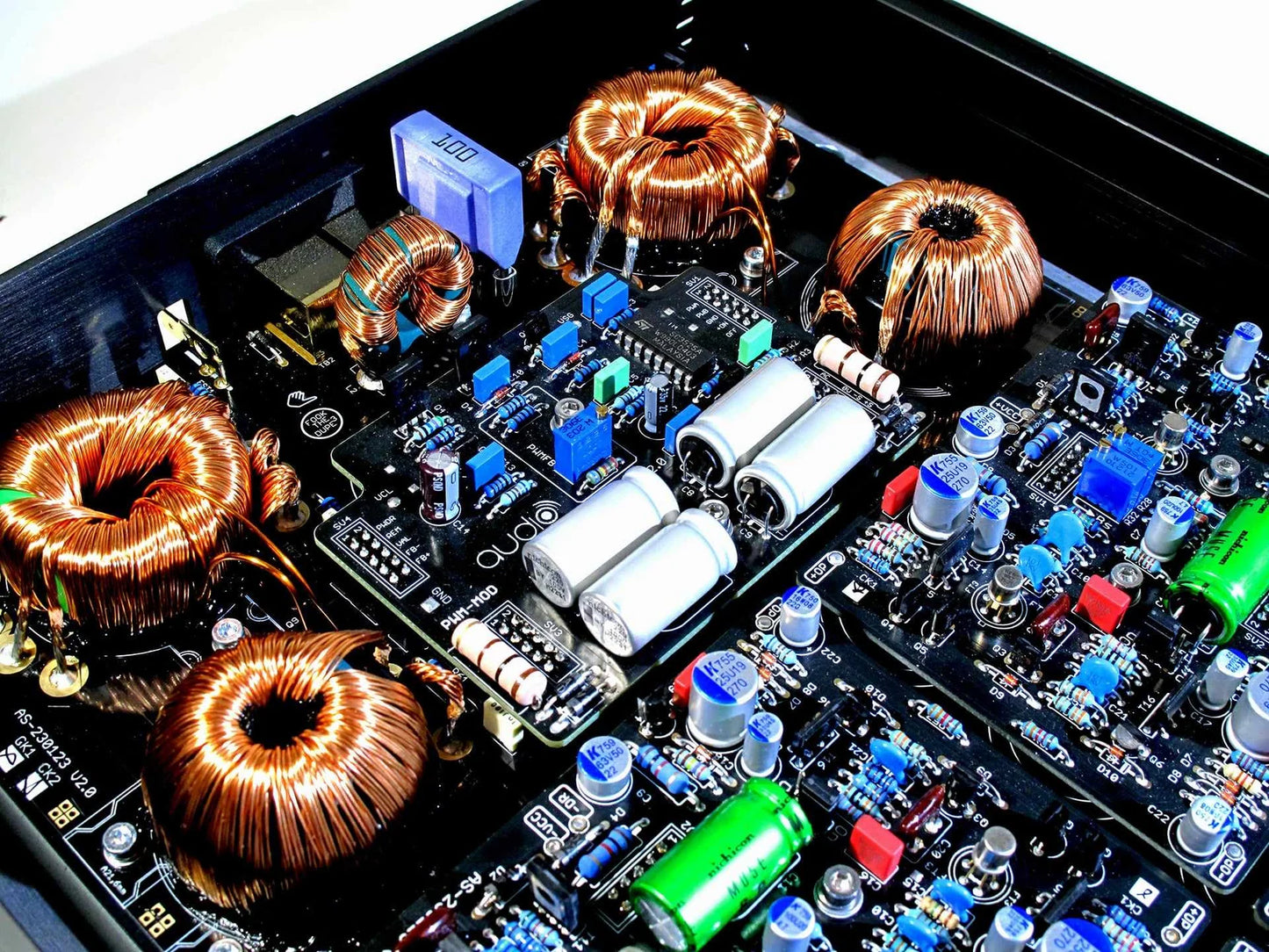 Quattro - 4 Channel Quattro Field Effect Amplifier image 13