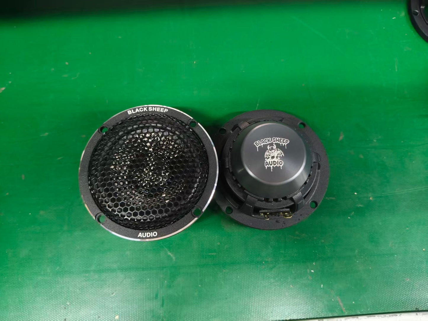 Black Sheep Audio | BSA-6.5CF2 | 6.5" Carbon Fiber Series 3 way | 120w Rms