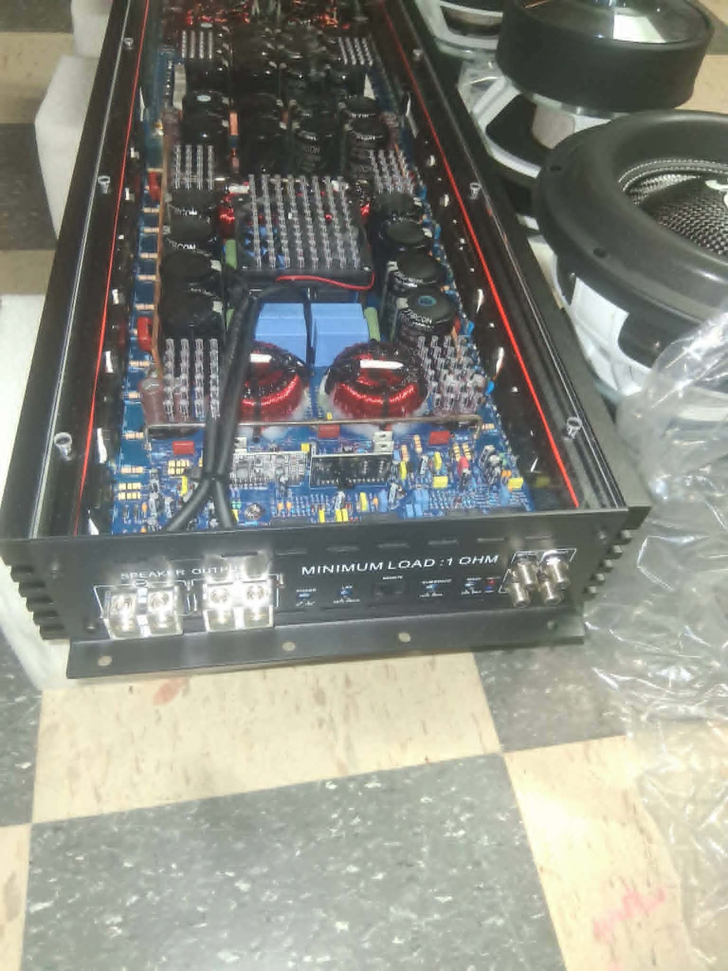 BLACK SHEEP AUDIO / Daville Package Deal  22,000w amplifier with Four  12's