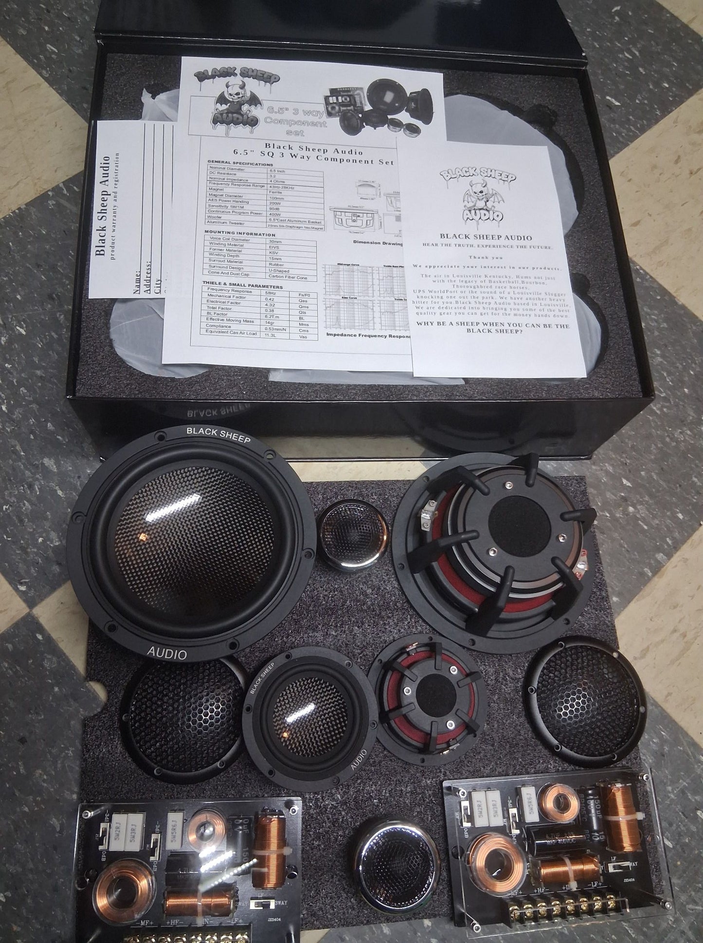 Black Sheep Audio | BSA-6.5SQ3 | 6.5" Carbon Fiber Series 3 way | 200w Rms